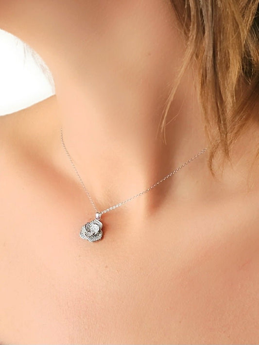 Collana "Camelia" Silver - 333HOPE333