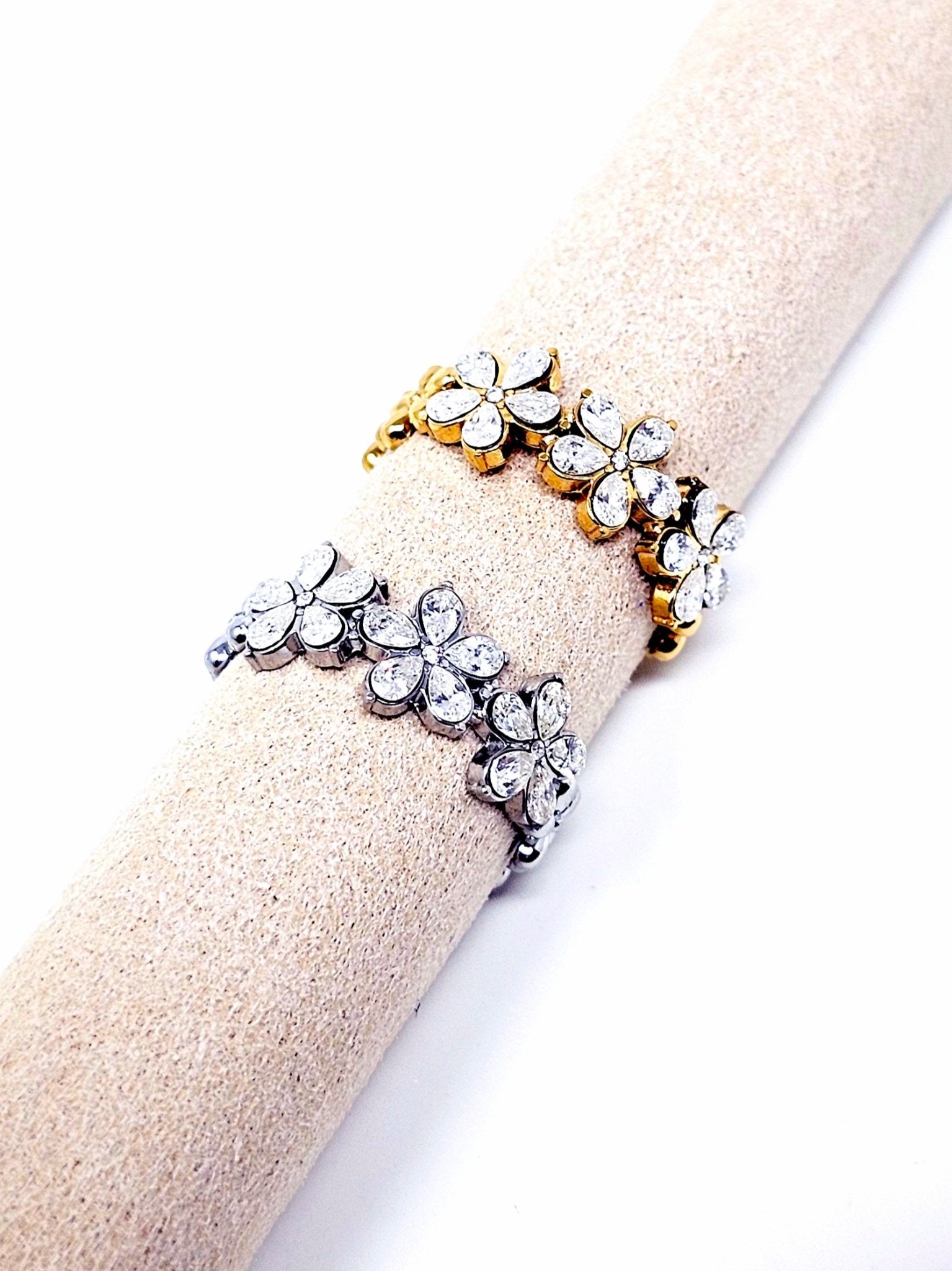Anello Regolabile "Marghe" Silver o Gold o Gold con Pietre Multicolor - 333HOPE333