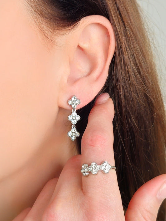 Coppia di Orecchini "Flowers" Silver - 333HOPE333